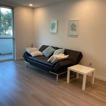 Luxurious Apartment Bardeen New Port Beach 1 Bedroom Ървайн Екстериор снимка