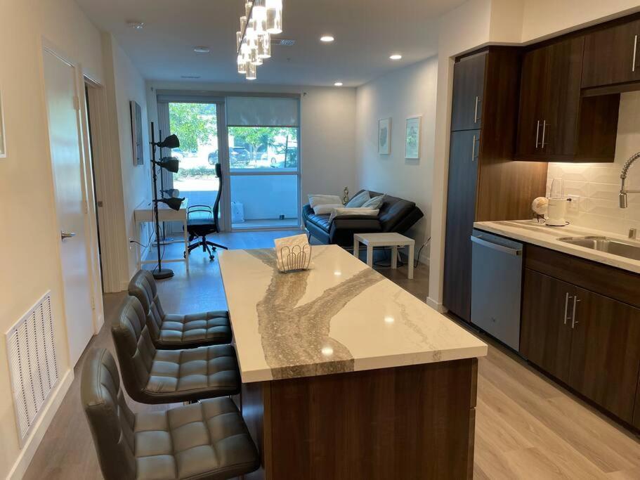 Luxurious Apartment Bardeen New Port Beach 1 Bedroom Ървайн Екстериор снимка